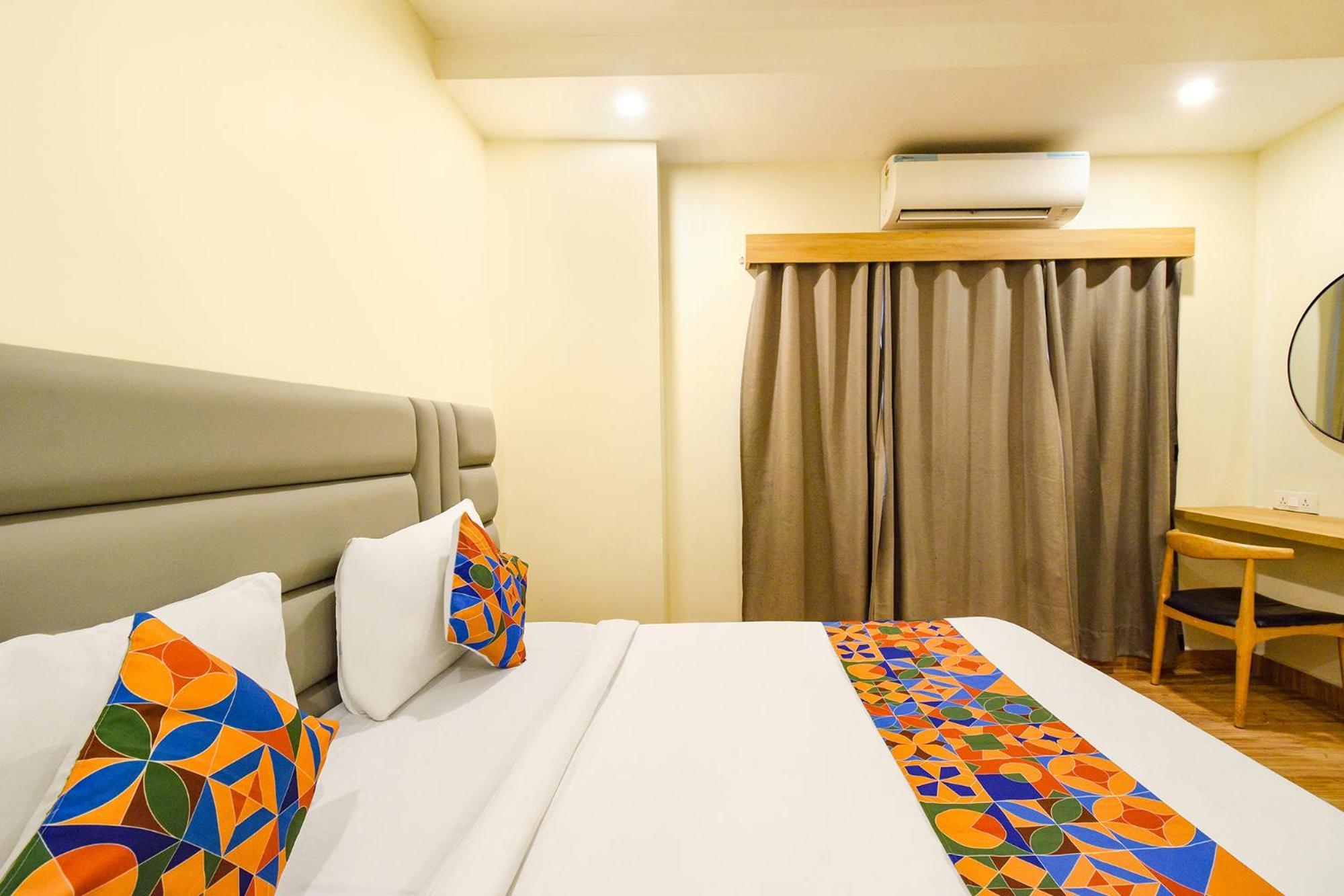 Fabhotel White Ridge - Kondapur Kondapur  Екстериор снимка