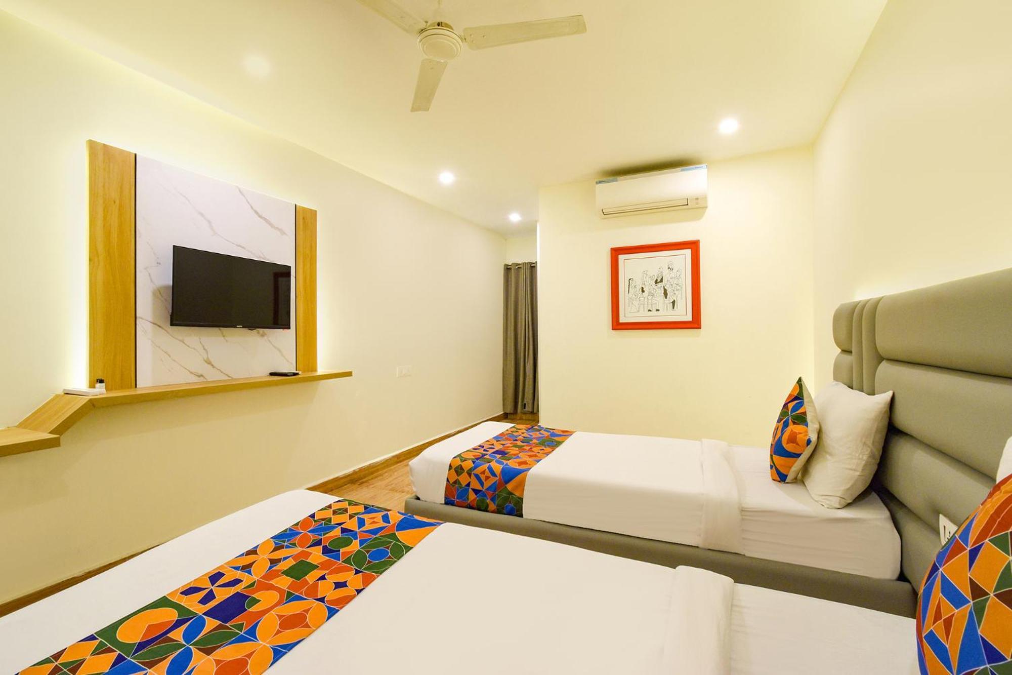 Fabhotel White Ridge - Kondapur Kondapur  Екстериор снимка