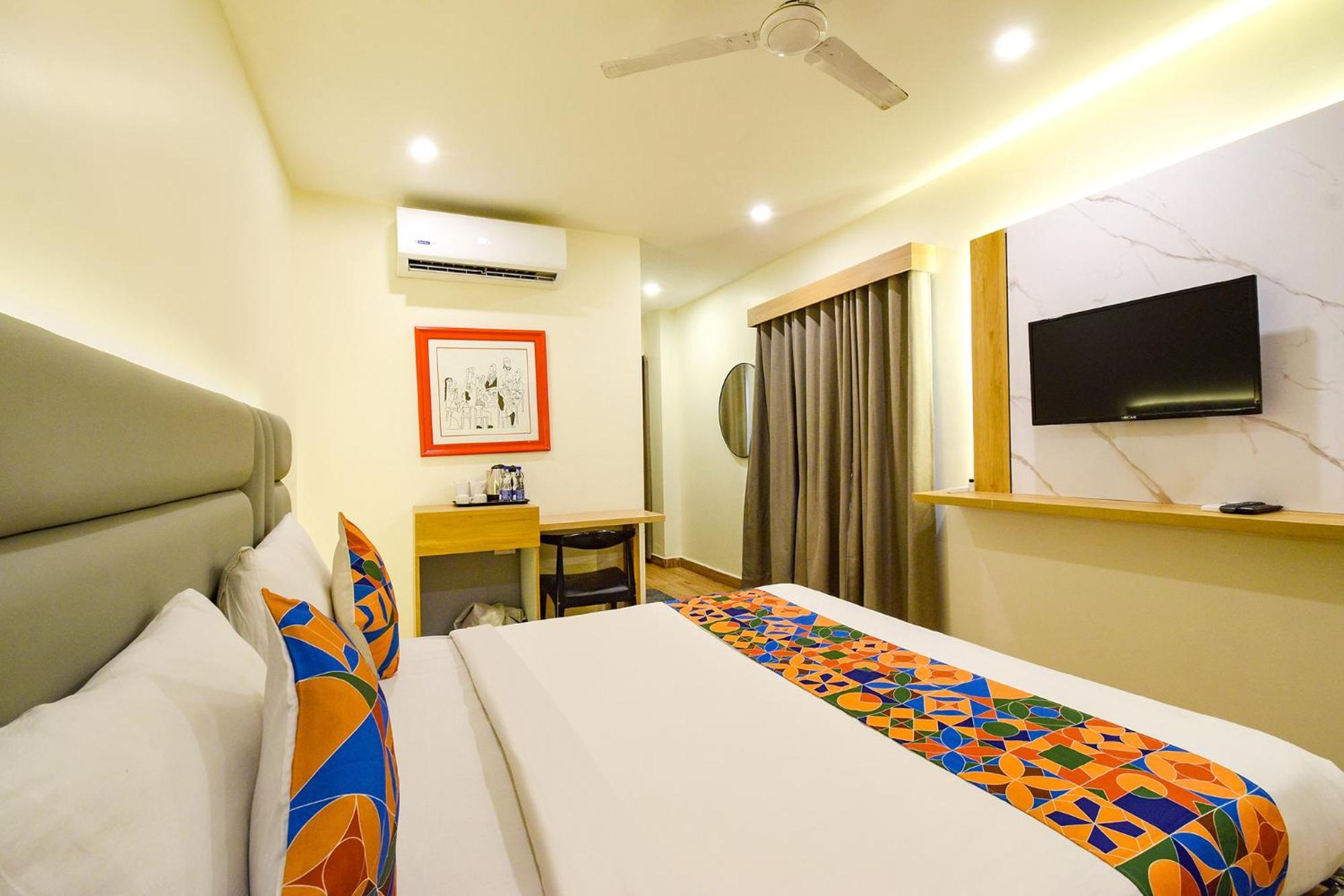 Fabhotel White Ridge - Kondapur Kondapur  Екстериор снимка